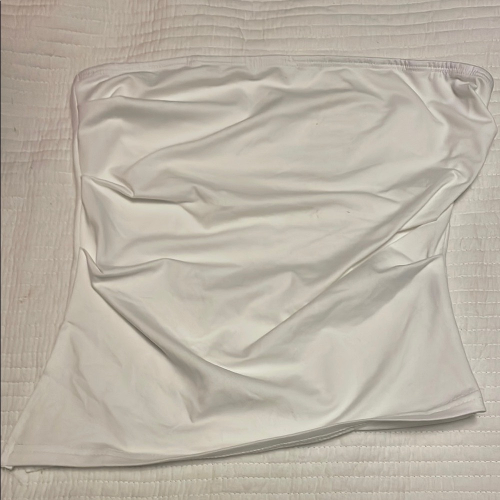 SHEIN Classic White Tube Top